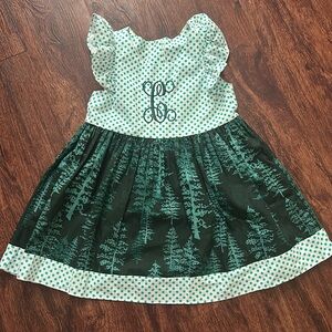 RICRAC & RUFFLES TOP